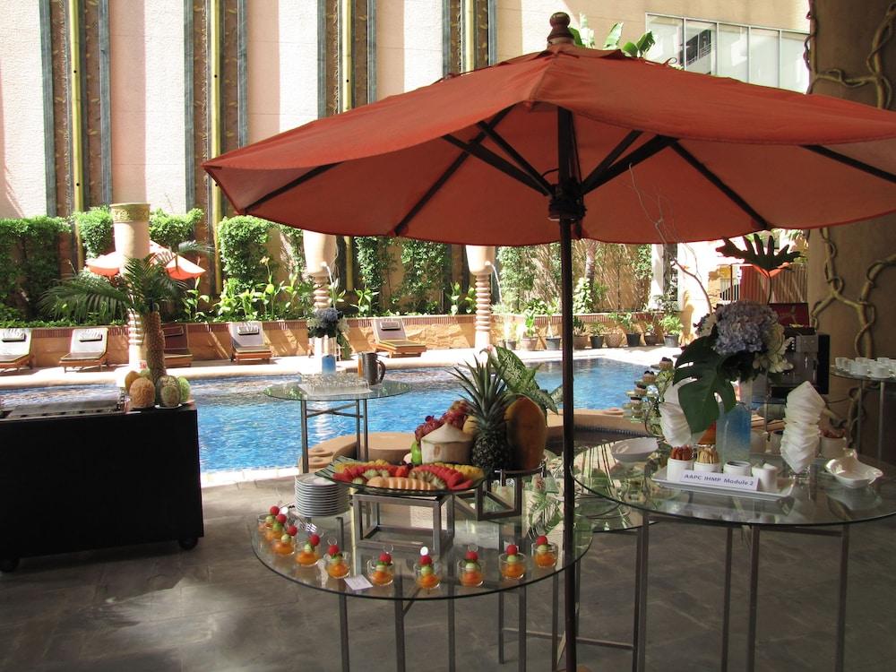 فندق فندق جراند سوخومفيت بانكوك المظهر الخارجي الصورة